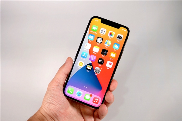 滨海苹果手机维修分享iOS 14.2修订版已到，专属iPhone 12系列 